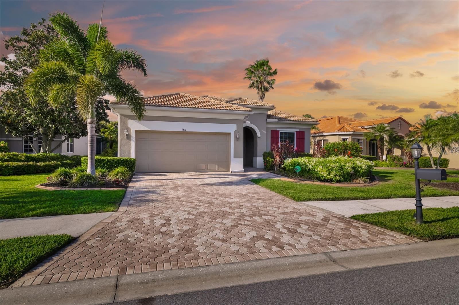 WATERLEFE GOLF & RIVER CLUB - Residential