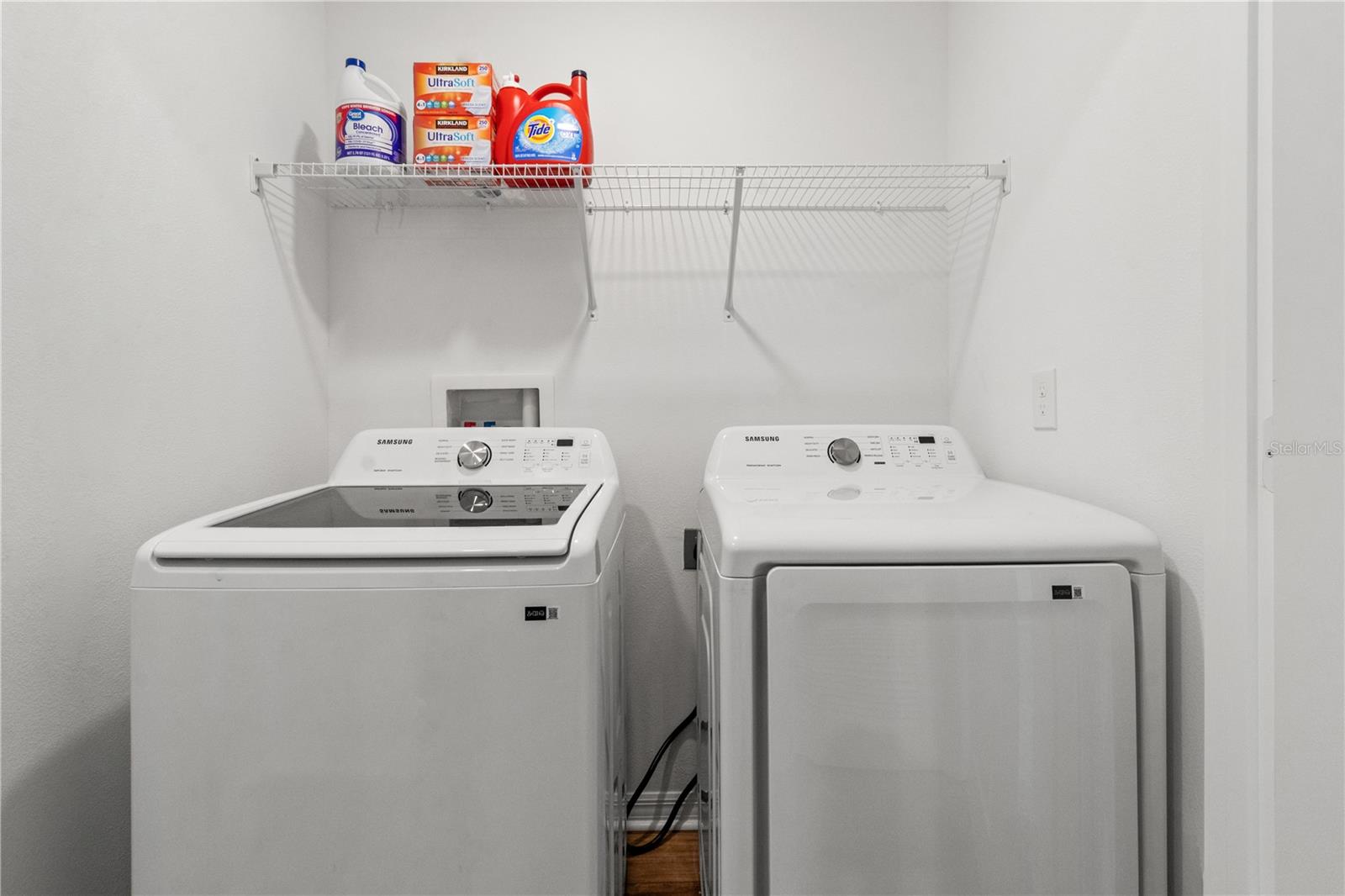 ROYAL HIGHLANDS - Residential