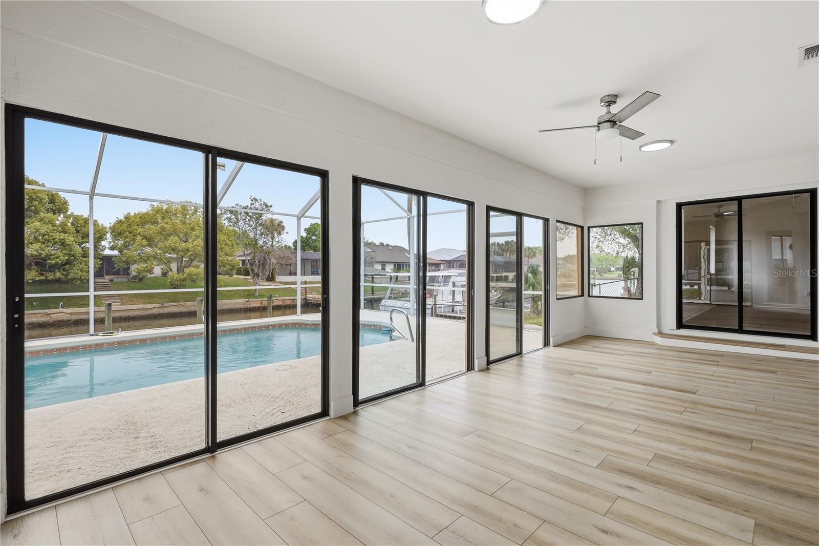 PALM HARBOR - Residential