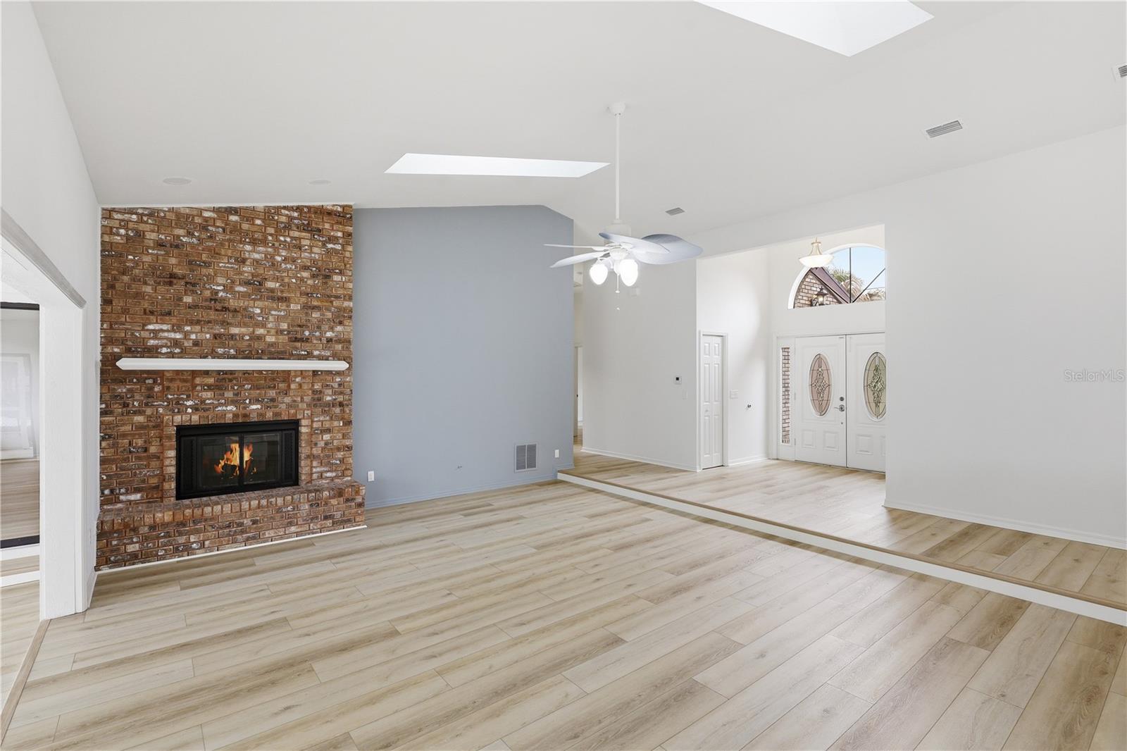 PALM HARBOR - Residential