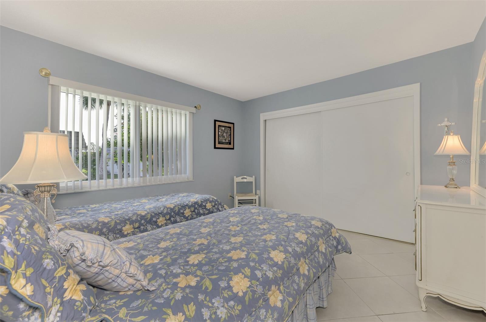 STRATHMORE RIVERSIDE II - Residential