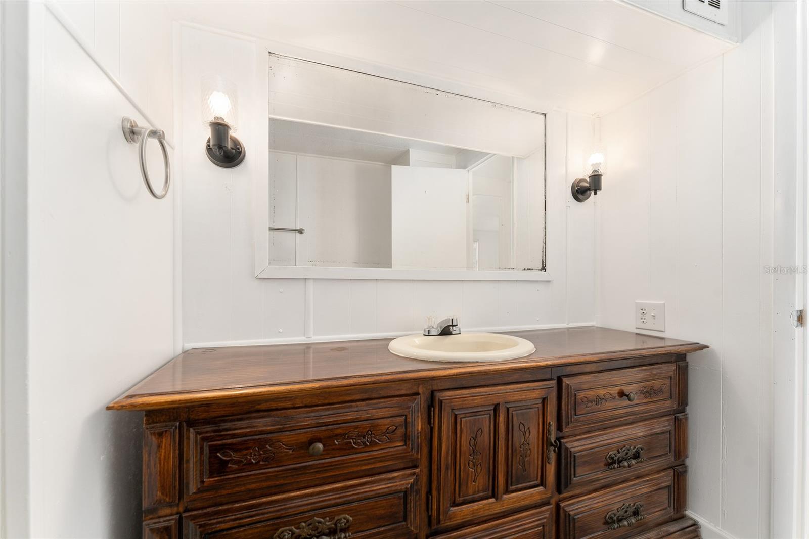 SILVER LAKES ACRES SEC 02 - Residential