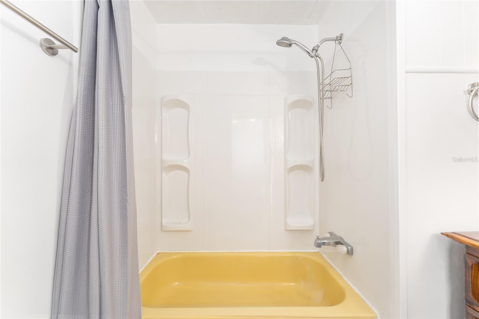 SILVER LAKES ACRES SEC 02 - Residential