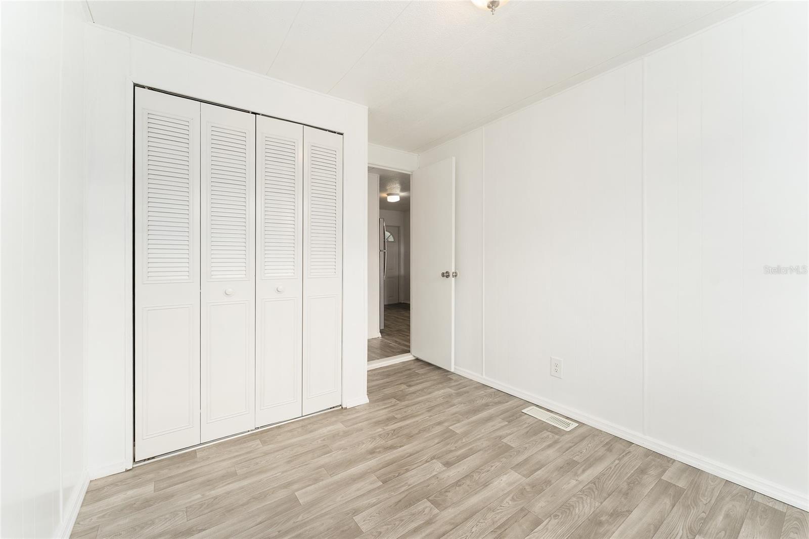 SILVER LAKES ACRES SEC 02 - Residential