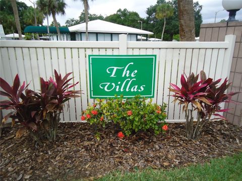 A home in LAKELAND