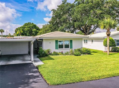 A home in LAKELAND