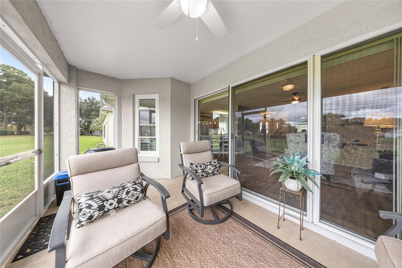 ON TOP/WORLD PH 1A SEC 2A - Residential