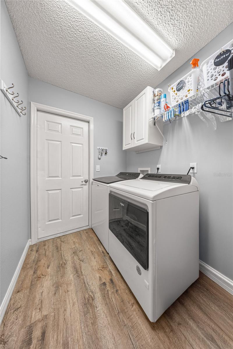 ON TOP/WORLD PH 1A SEC 2A - Residential