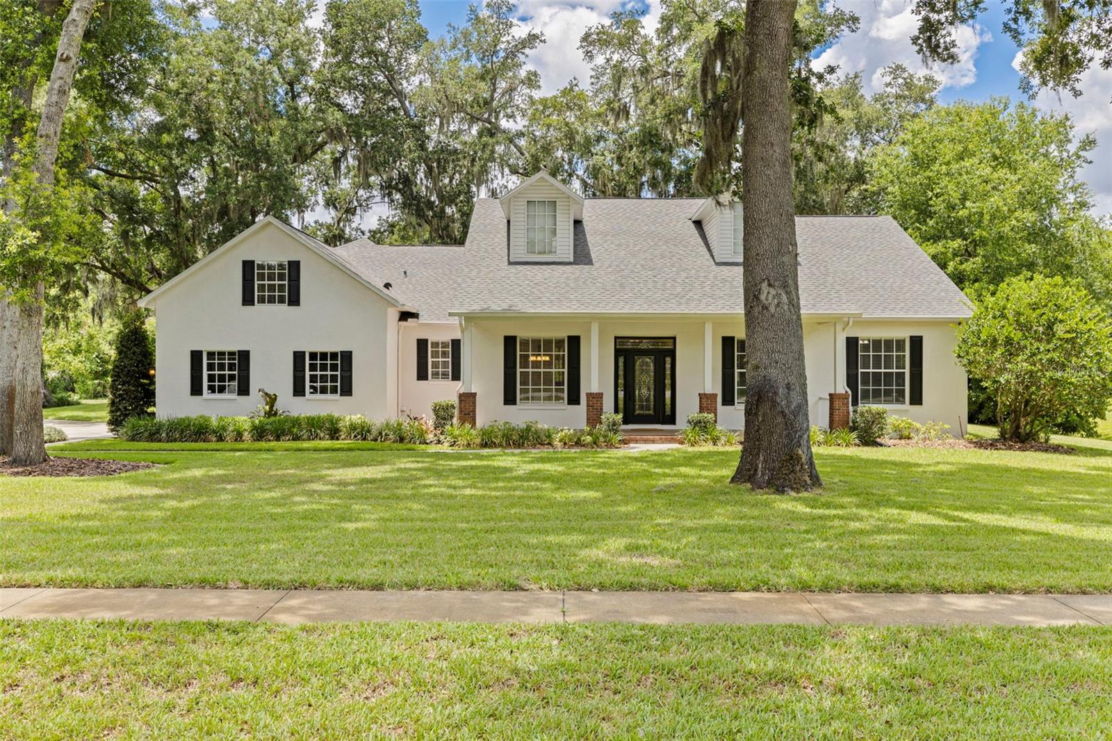 SAM ALLEN OAKS - Residential