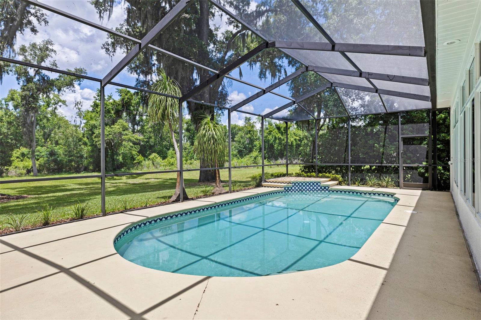 SAM ALLEN OAKS - Residential