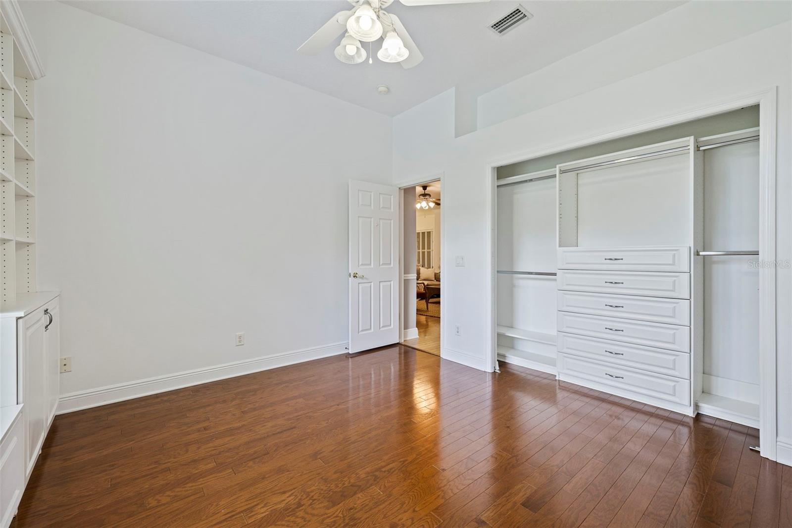 SAM ALLEN OAKS - Residential