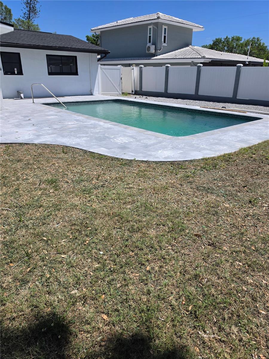 SHORE ACRES BUTTERFLY LAKE REP - Residential