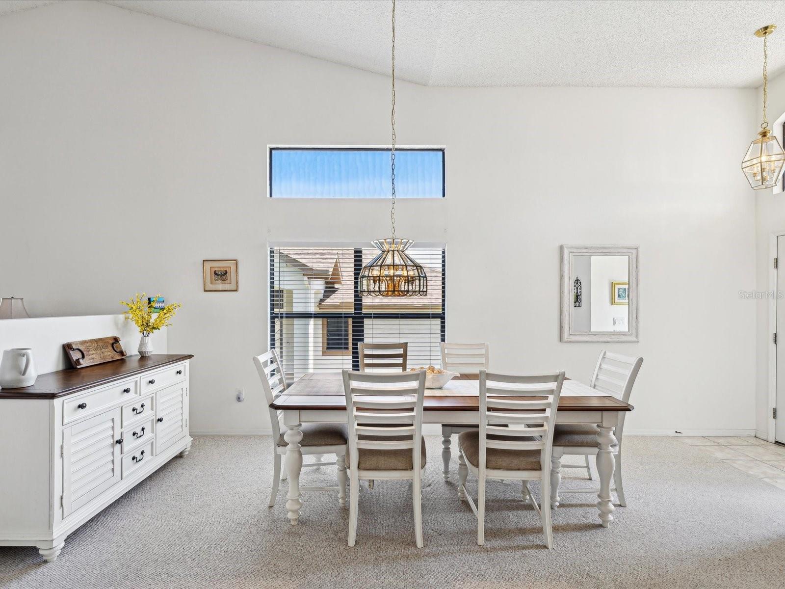 8013 SUMMERBREEZE TERRACE