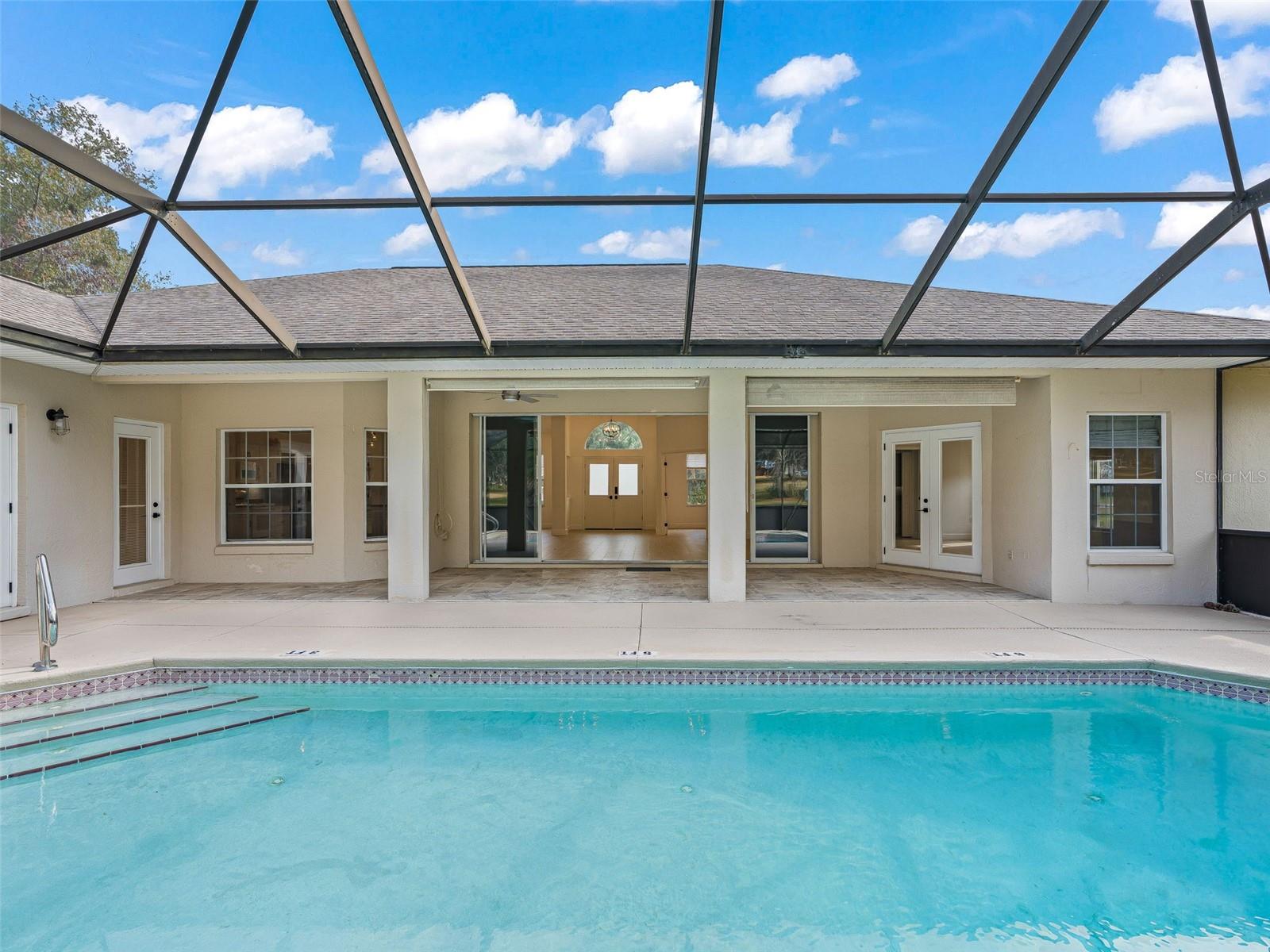 GOLDEN HILLS TURF & COUNTRY CLUB - Residential