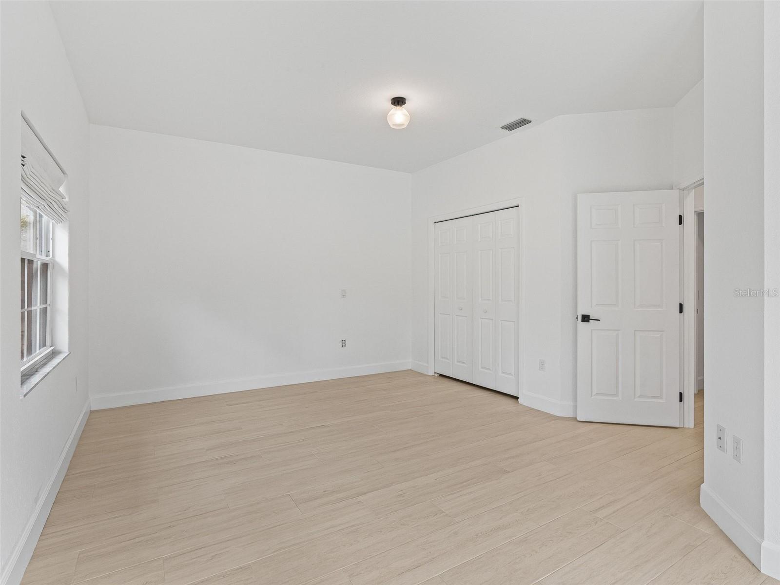 GOLDEN HILLS TURF & COUNTRY CLUB - Residential