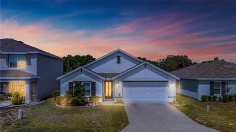 Photo of 8669 Triumph Circle, Wildwood, FL 34785 (MLS # G5112249)