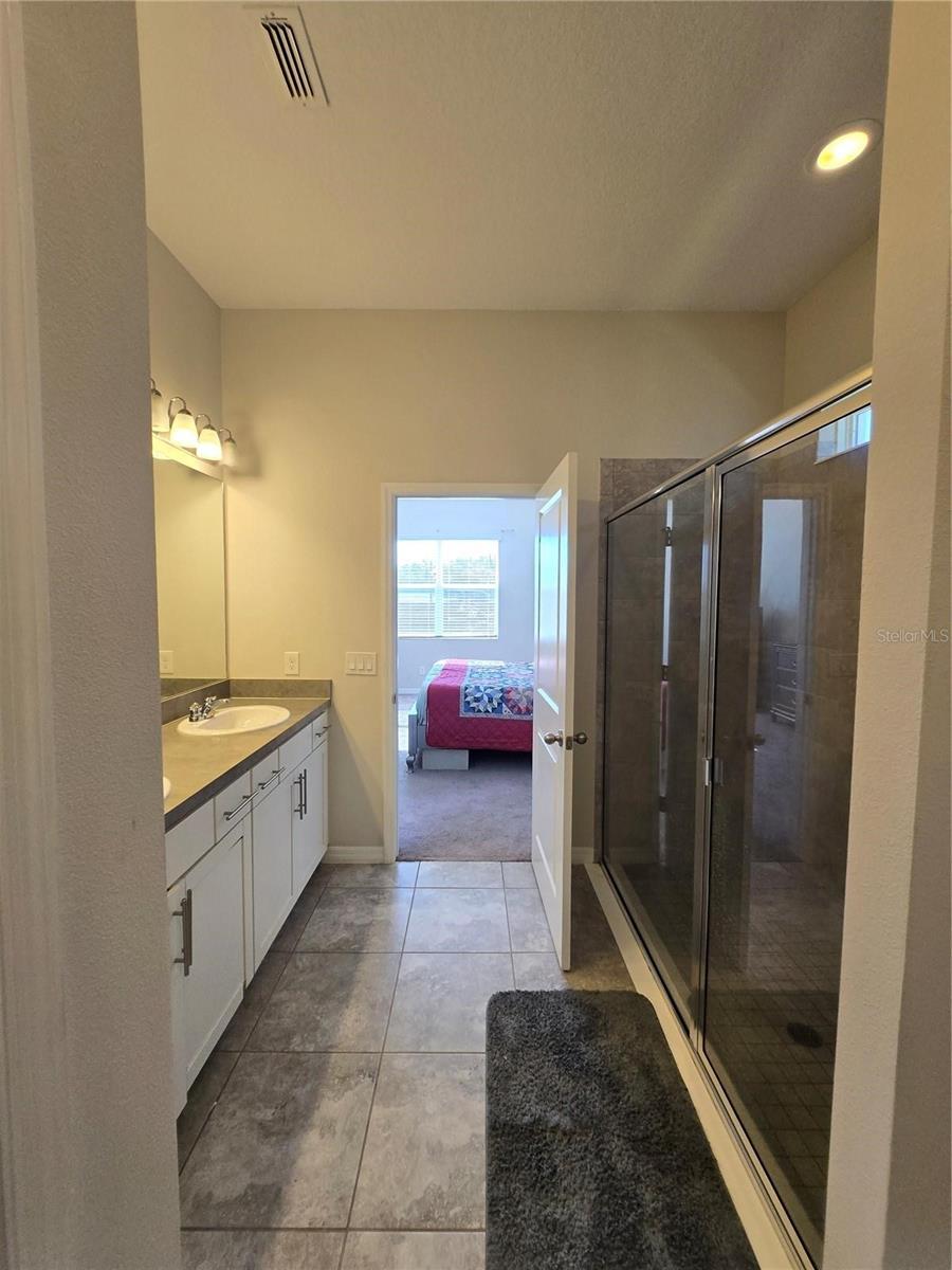 OCOEE LNDGS - Residential