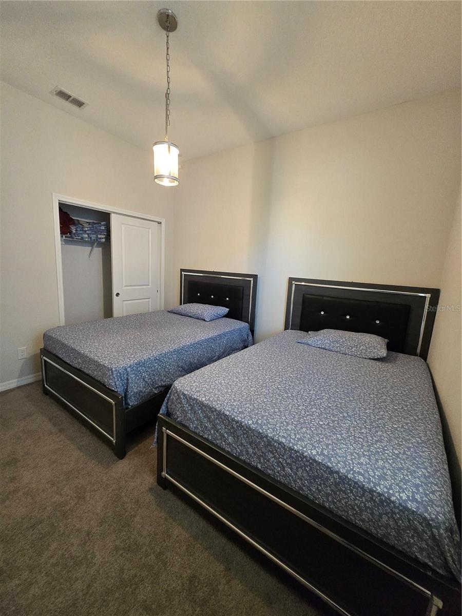 OCOEE LNDGS - Residential