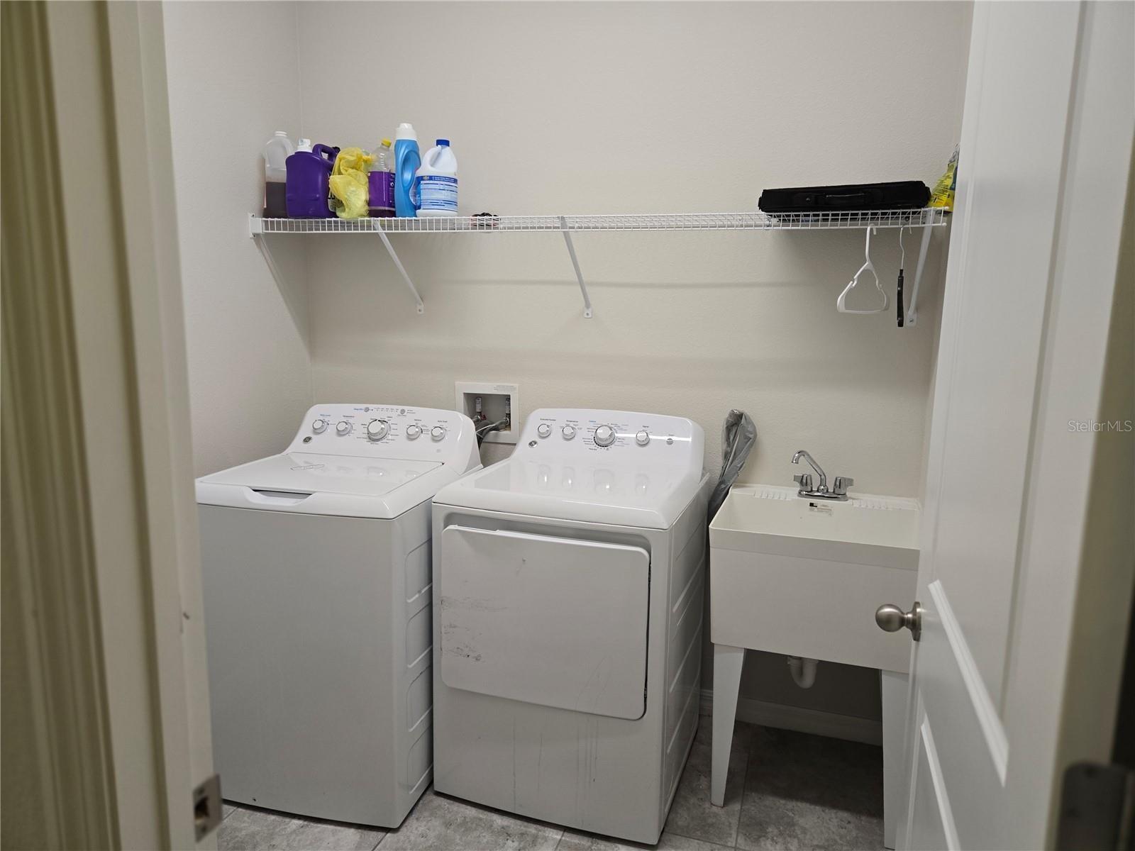 OCOEE LNDGS - Residential