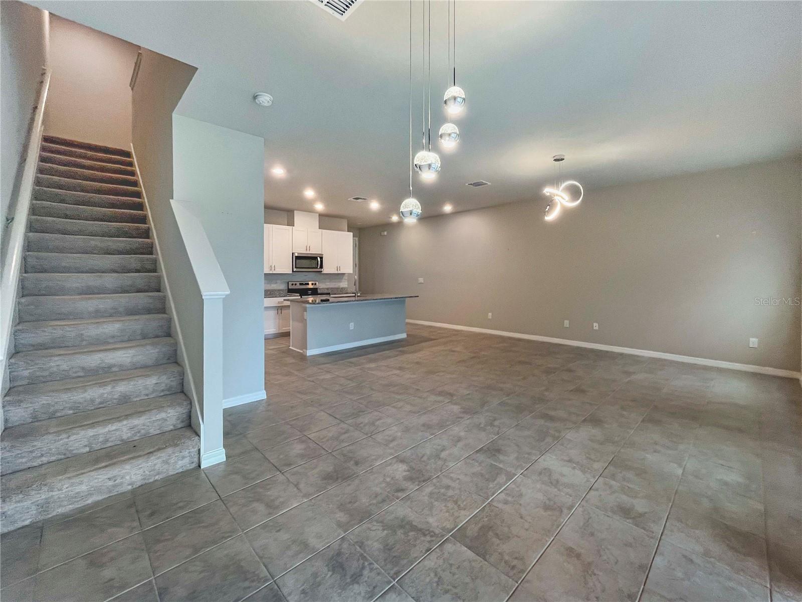 WOODLEAF HAMMOCK PH I - Residential Lease