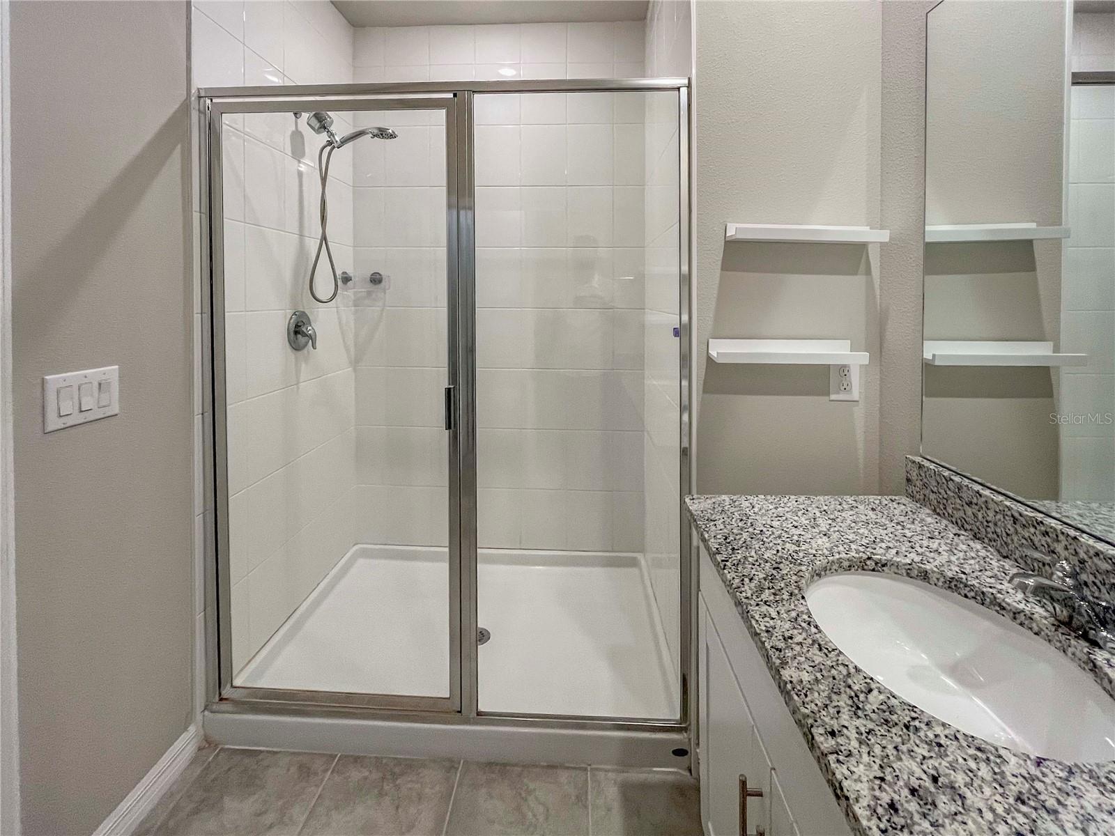 WOODLEAF HAMMOCK PH I - Residential Lease