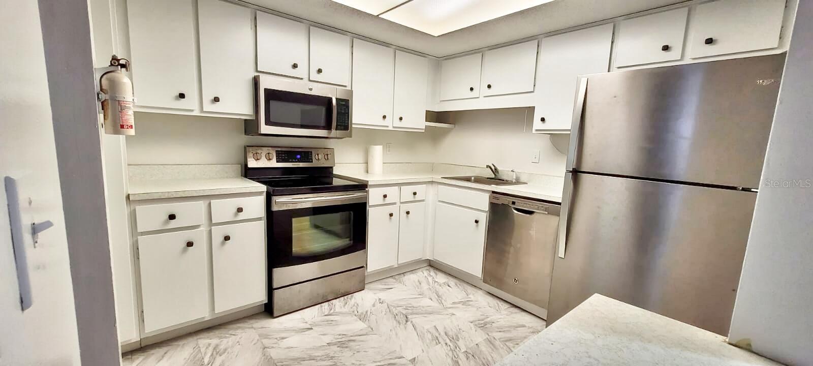 545 FAIRWAYS DRIVE A