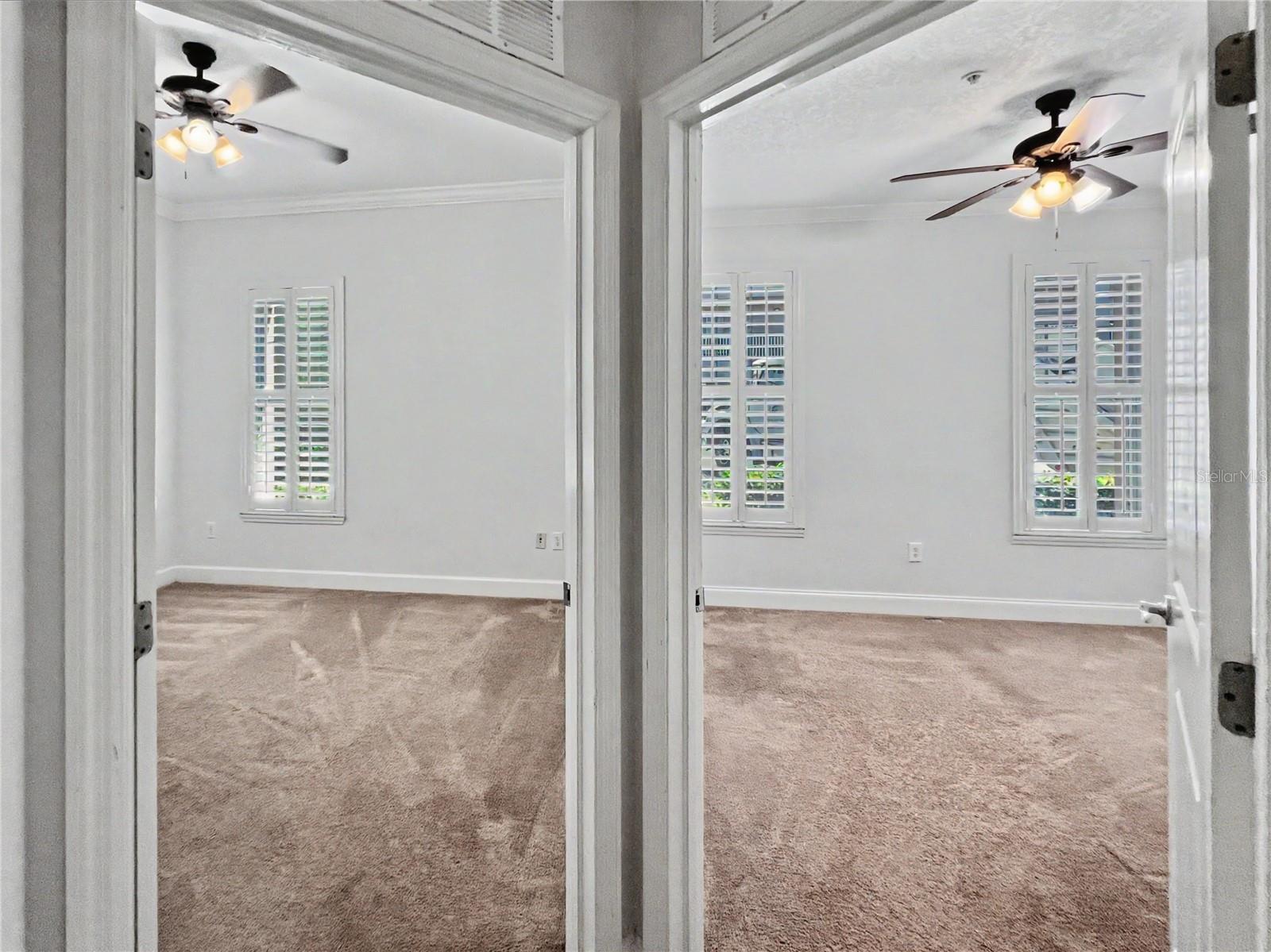 ARTISAN CLUB CONDO PH 1 - Residential