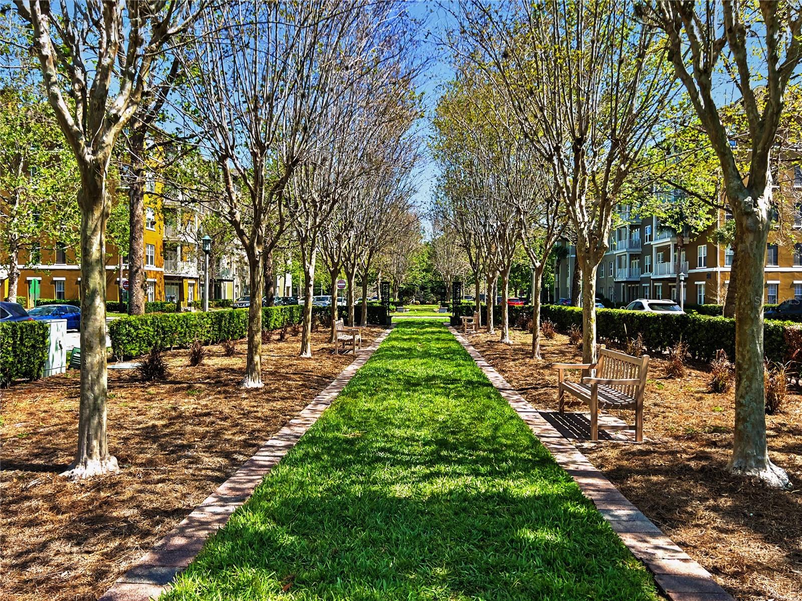 ARTISAN CLUB CONDO PH 1 - Residential