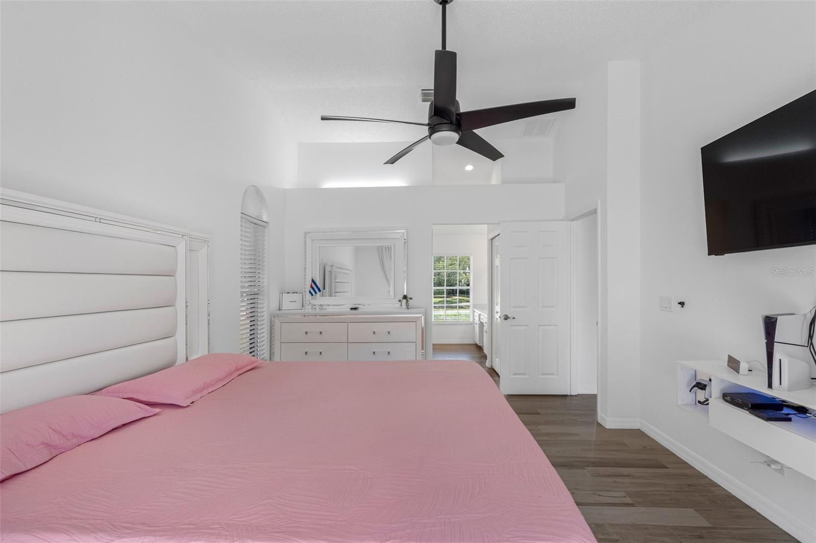 PADRONS WEST LINDEN ESTATES - Residential