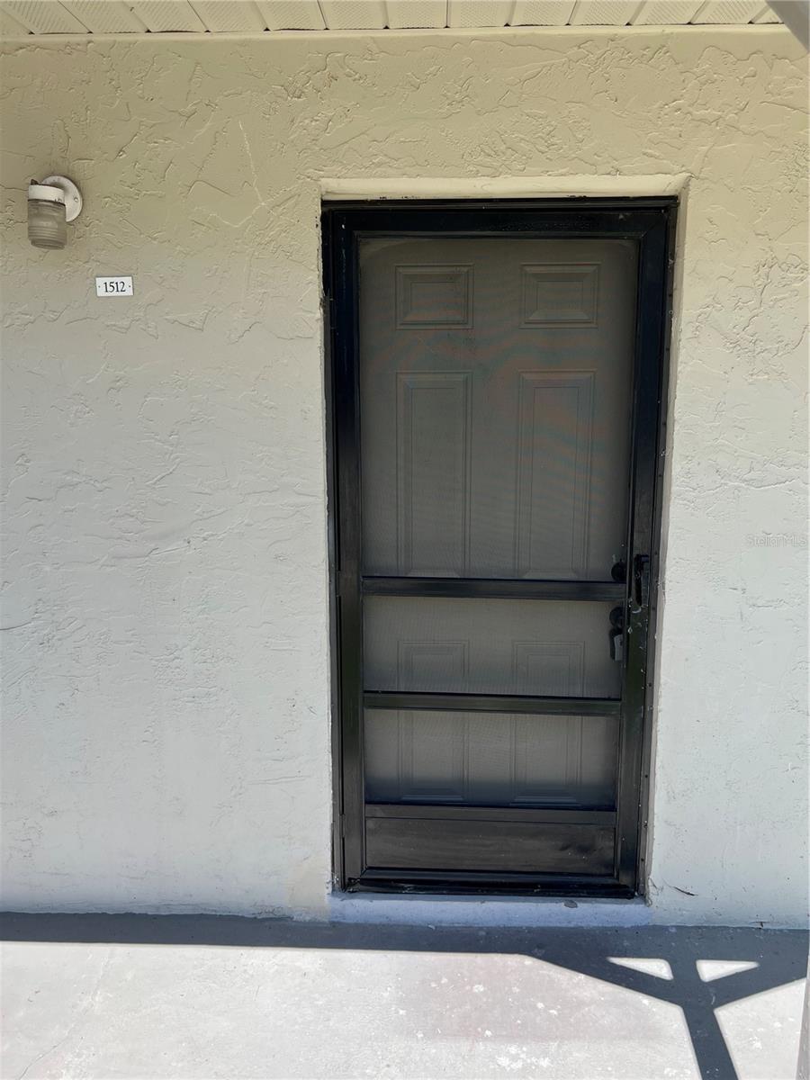 Welcome to this move-in-ready, first-floor condo located in a prime Clearwater location just off US-19 and Coachman Road. Enjoy easy access to shopping, dining, beaches, and more.
Step inside to discover a bright and open floor plan featuring brand-new tile flooring throughout and a completely updated kitchen with quartz countertops, all-new cabinetry, and stainless steel appliances. The spacious living area flows seamlessly into a beautifully remodeled bathroom and a generously sized bedroom with a walk-in closet.
Additional highlights include an in-unit laundry with washer and dryer, 2024 water heater, and updated 2024 electrical panel. The building also has a brand-new roof (2025), offering peace of mind for years to come.
Whether you're a first-time buyer, downsizing, or looking for an excellent investment opportunity, this unit has it all.
Seller is motivated, bring all offers! Don’t miss out!