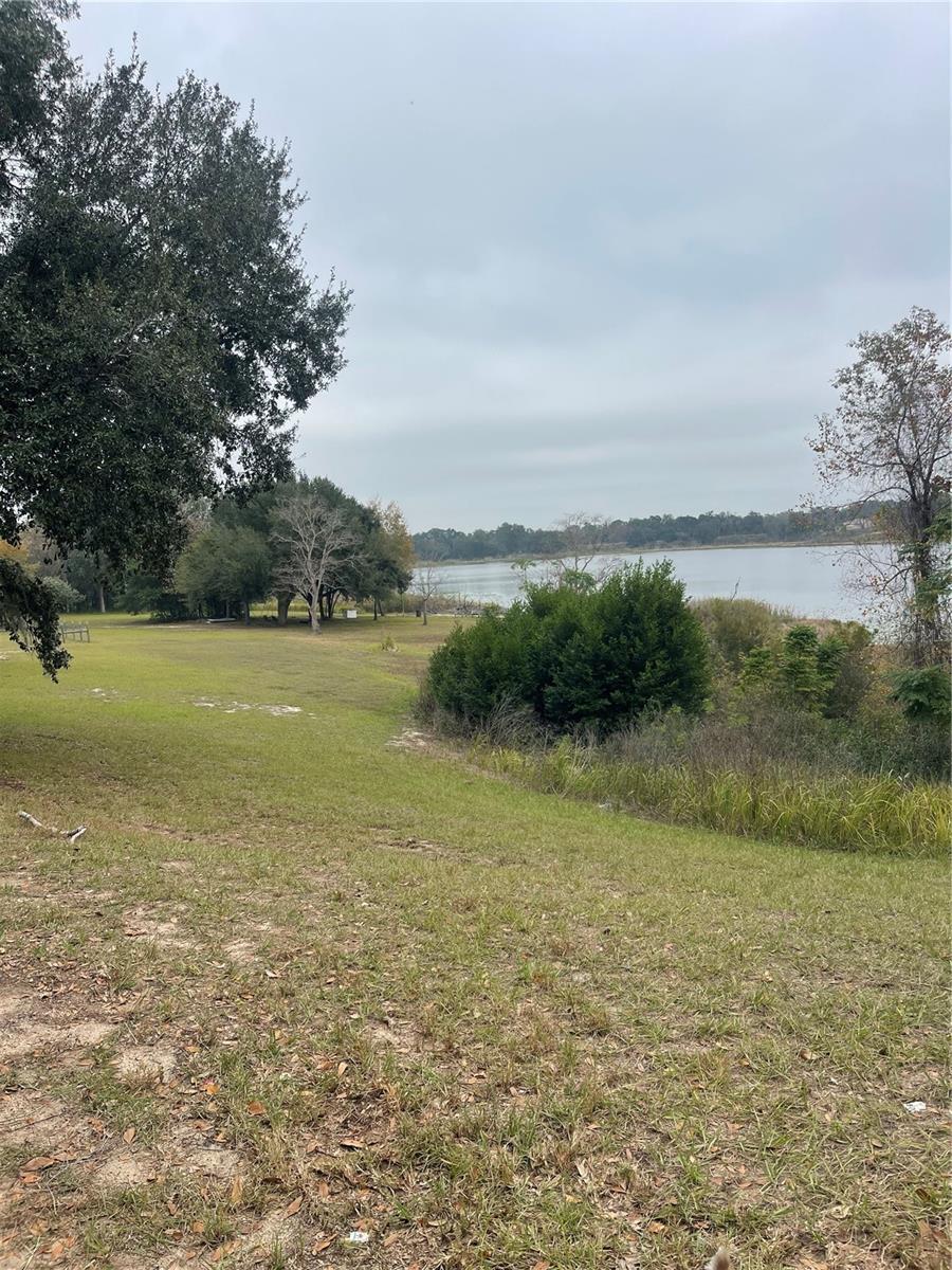 SILVER SPGS SHORES UN 28 - Residential Lease