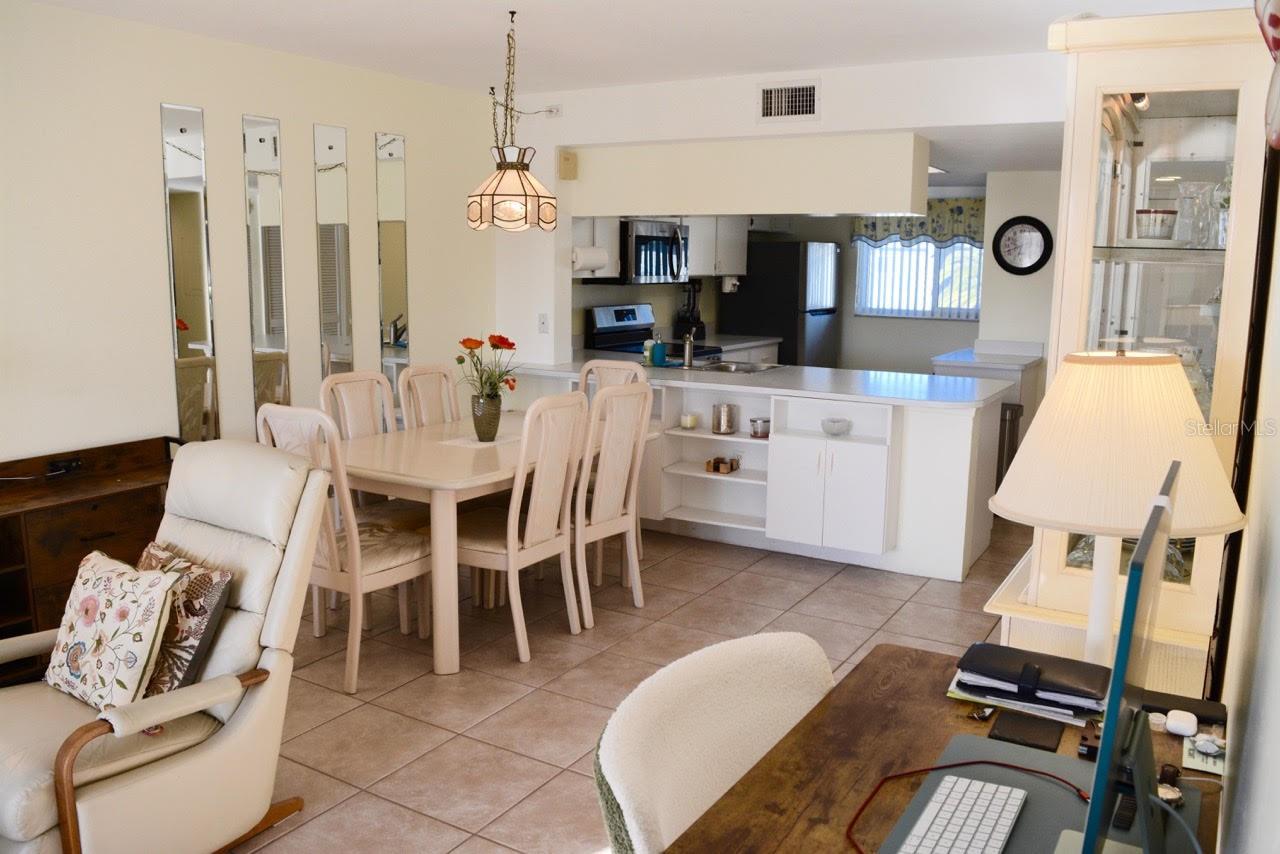 EGRET POINTE PH 02 - Residential