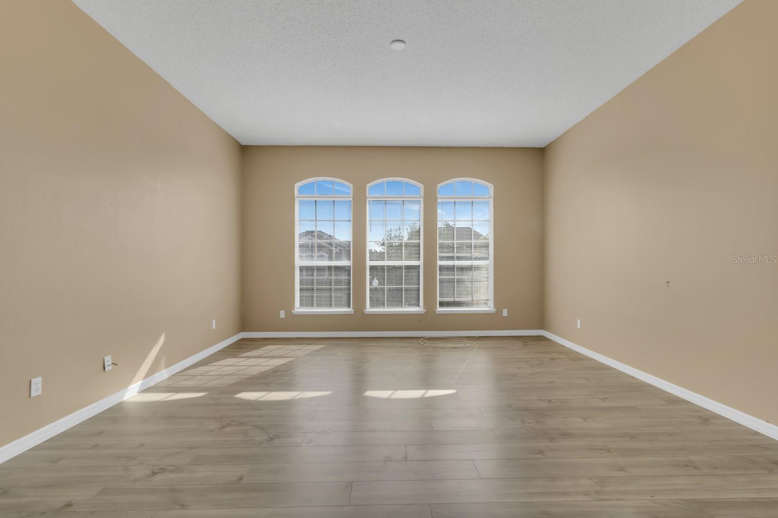 SANDHILL PRESERVE - Residential