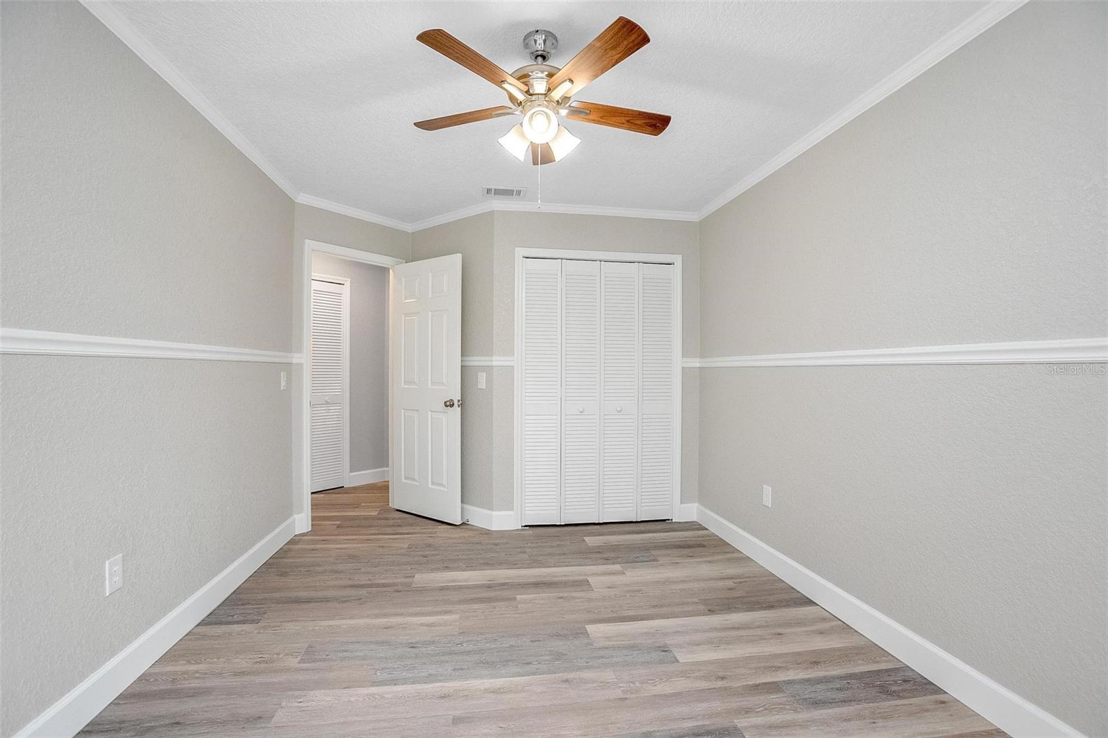 DELTONA LAKES UN 27 - Residential