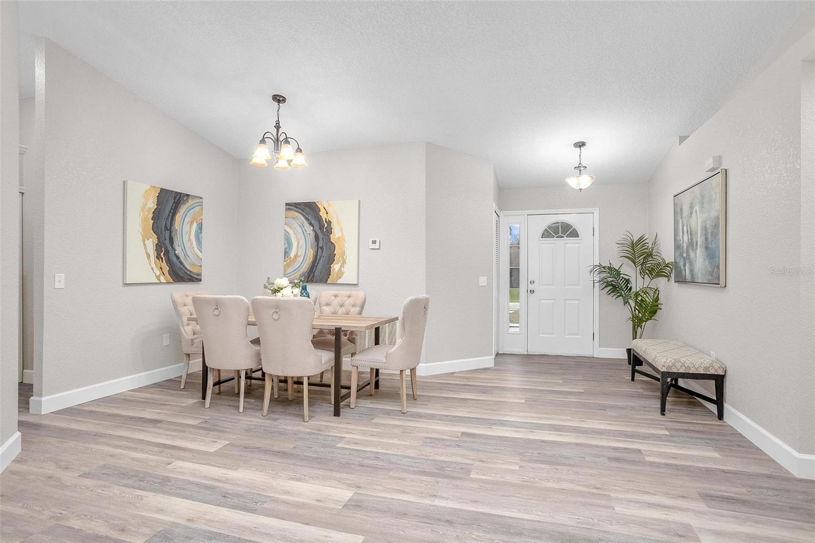 DELTONA LAKES UN 27 - Residential