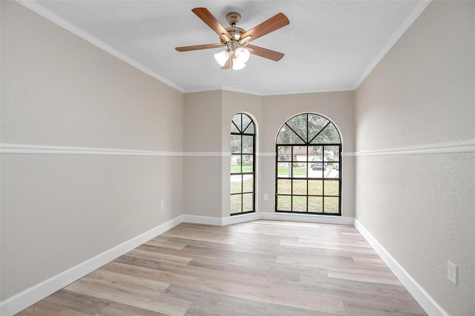 DELTONA LAKES UN 27 - Residential