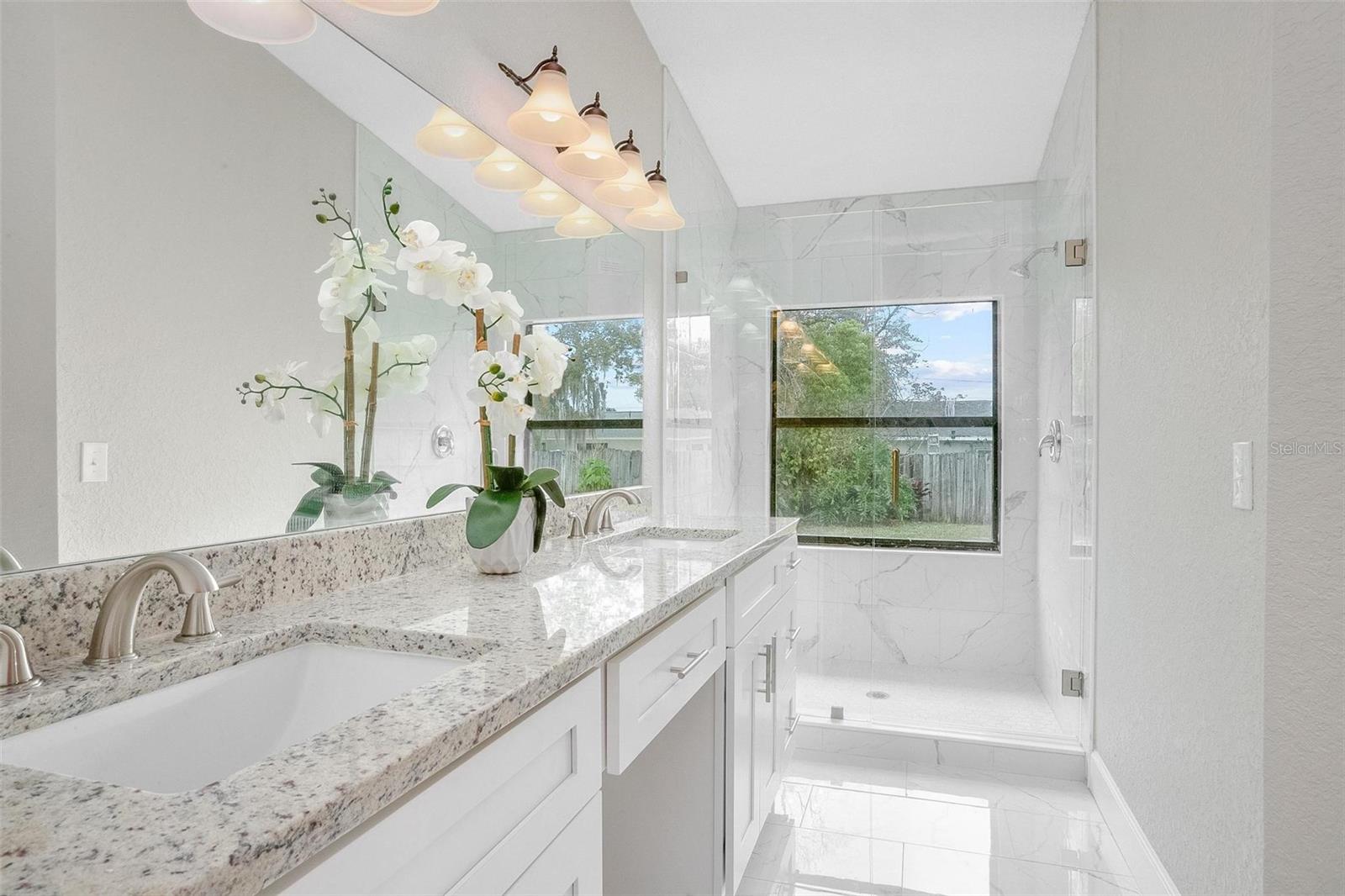 DELTONA LAKES UN 27 - Residential