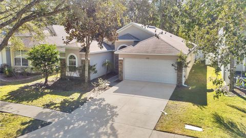 A home in LAND O LAKES