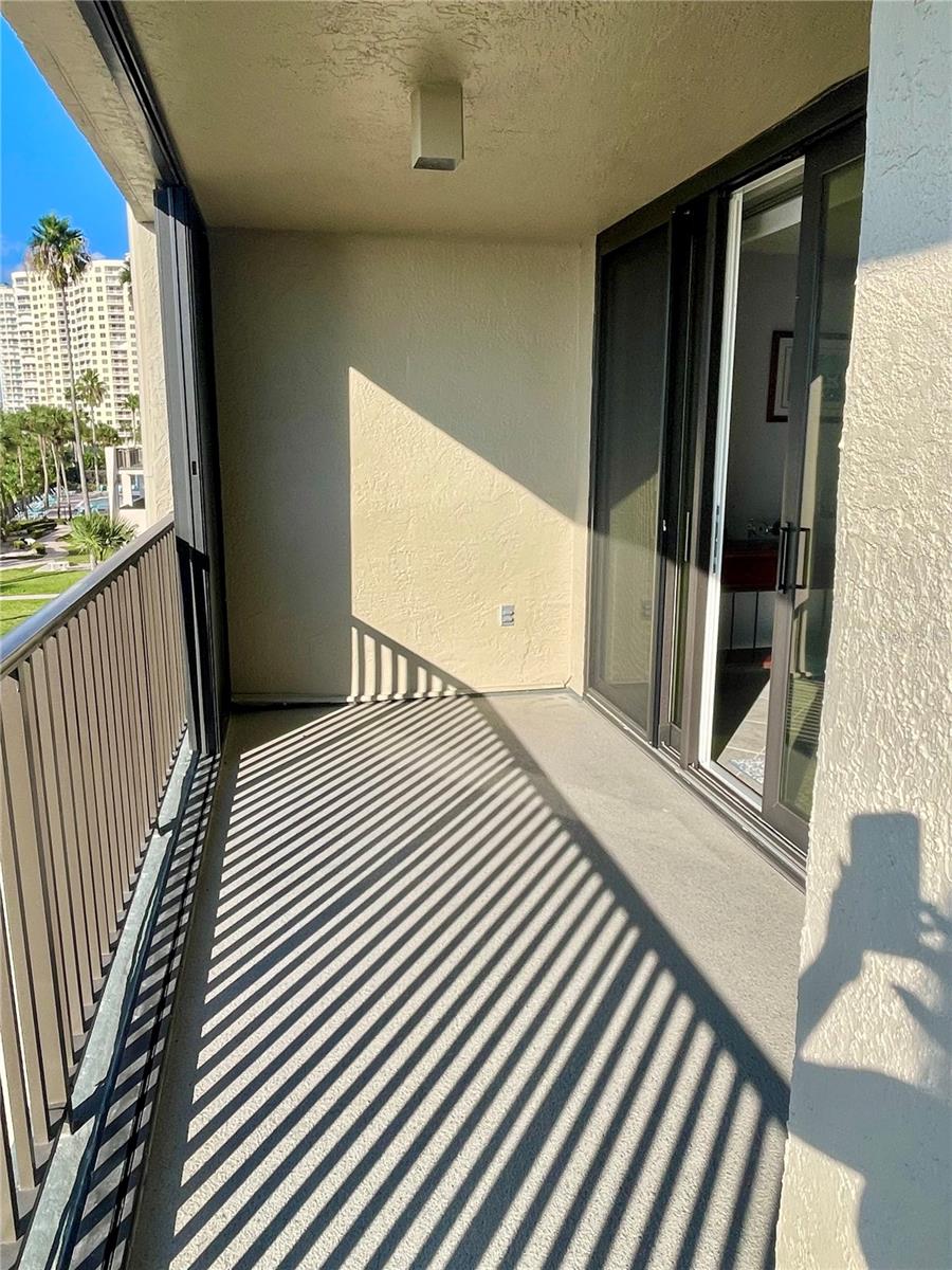 LIGHTHOUSE TOWERS CONDO - Residential Lease