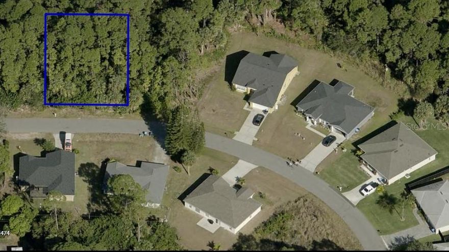 Build your dream home on this beautiful, high and dry lot in desirable
Port Malabar. The property is located on a paved street, and new homes
are already being constructed in the area, waiting for your home to be
built. You'll enjoy a quiet neighborhood just minutes from shopping,
doctors' offices, and restaurants. This property won't last long! Call
today to make it yours. Build your dream home, vacation home, rental
investment, or let the land build value as a great long-term investment
to resell for a future profit. Adjacent parcel also available, offering
a rare opportunity for a double lot or multiple home build!