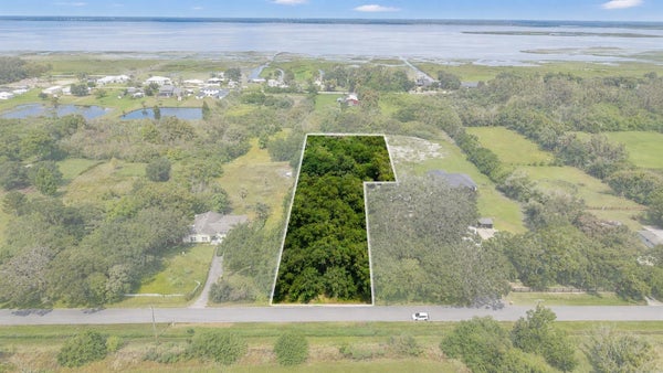3120 CHEROKEE RD, SAINT CLOUD, FL 34772 - Image b4972c0d5b70e15bef1aaa5bcbc3975d/118752144