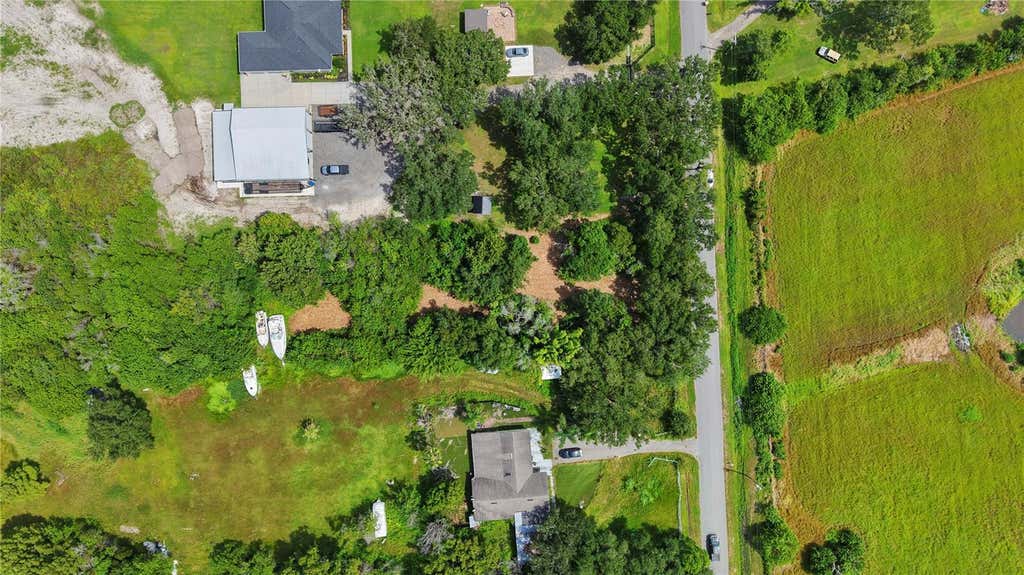 Photo of 3120 Cherokee Roads, Saint Cloud, FL 34772 (MLS # O6437051)