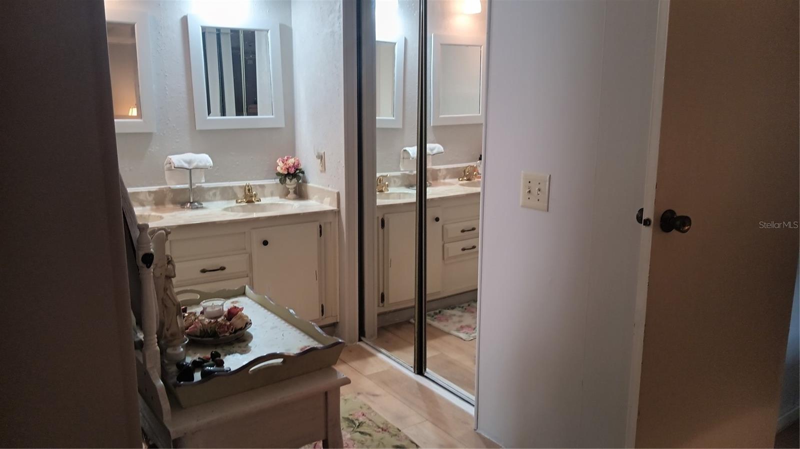 HIGH POINT MOBILE HOME SUB - Residential