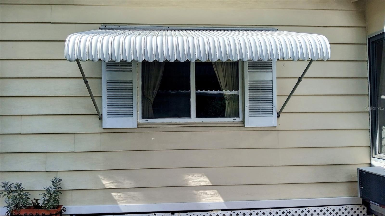 HIGH POINT MOBILE HOME SUB - Residential