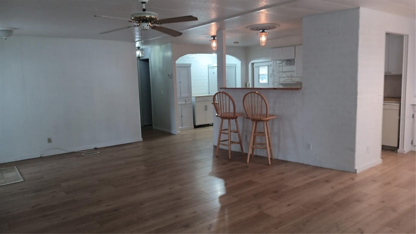 HIGH POINT MOBILE HOME SUB - Residential