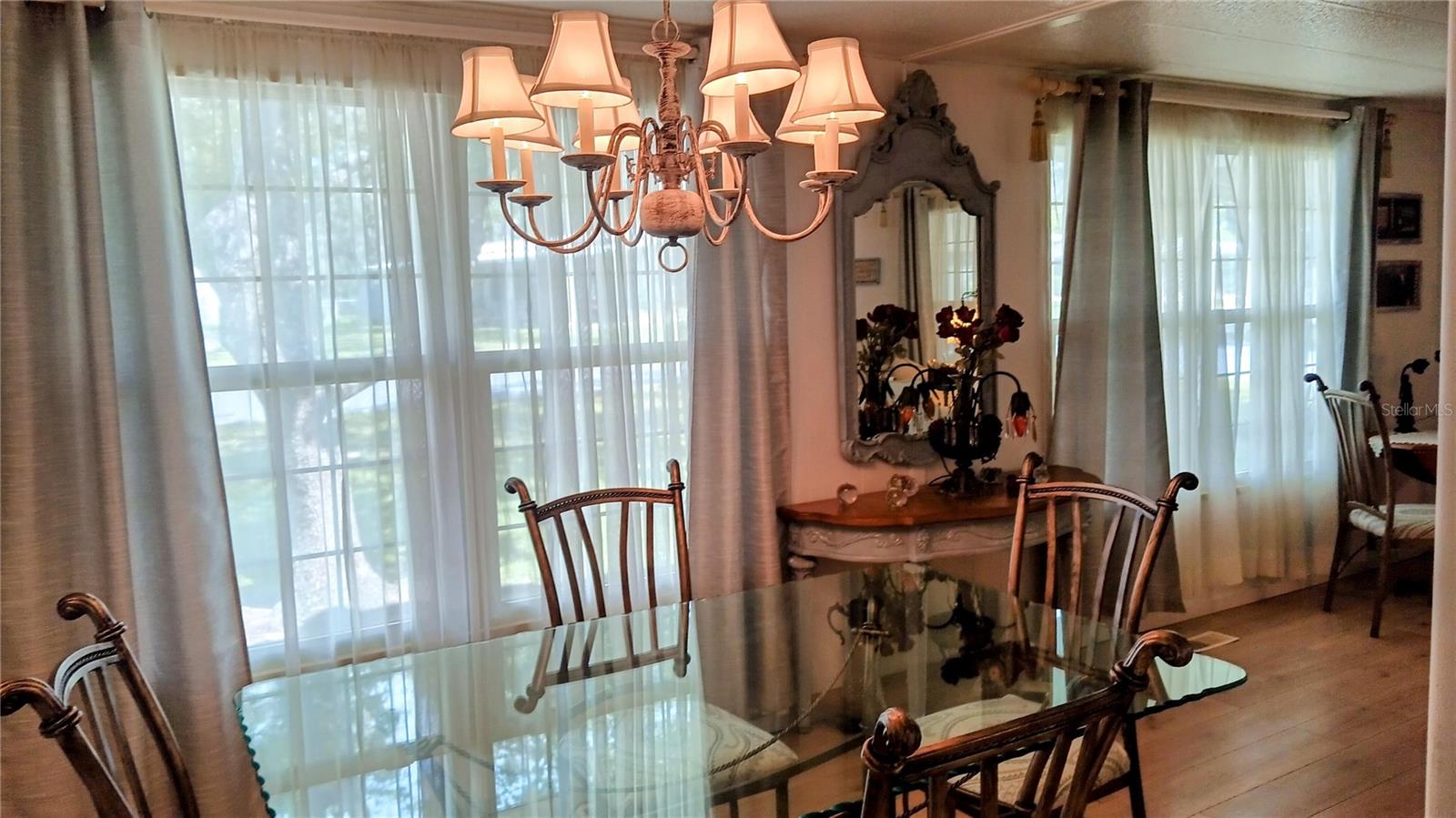HIGH POINT MOBILE HOME SUB - Residential