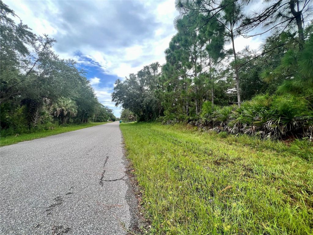 Photo of 5299 Hoffman Street, Port Charlotte, FL 33981 (MLS # C7497995)
