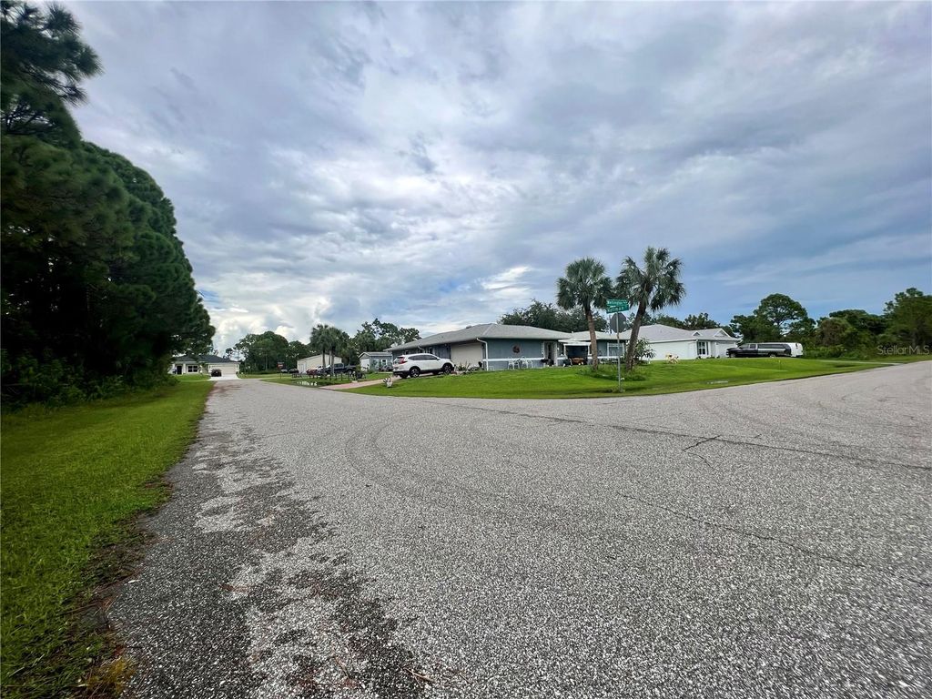 Photo of 5299 Hoffman Street, Port Charlotte, FL 33981 (MLS # C7497995)