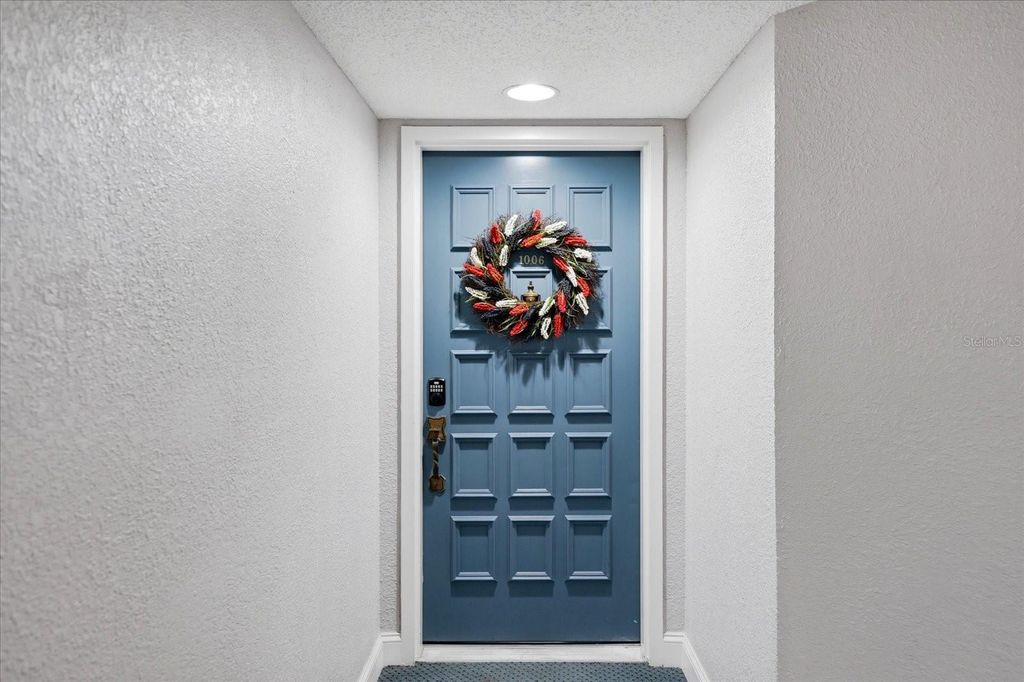 Photo of 6372 Palma Del Mar Boulevard S #1006, St Petersburg, FL 33715 (MLS # TB8498272)