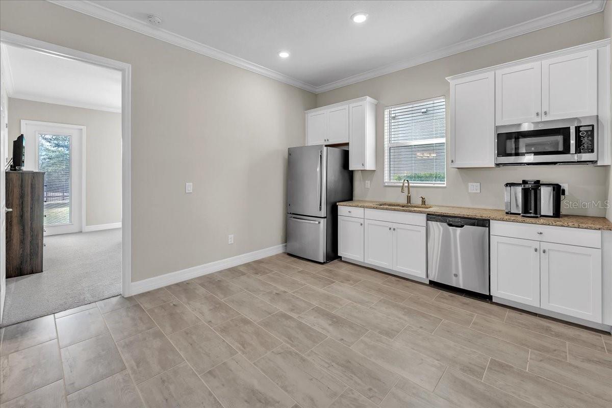 ARBOR GRANDE - Residential Lease